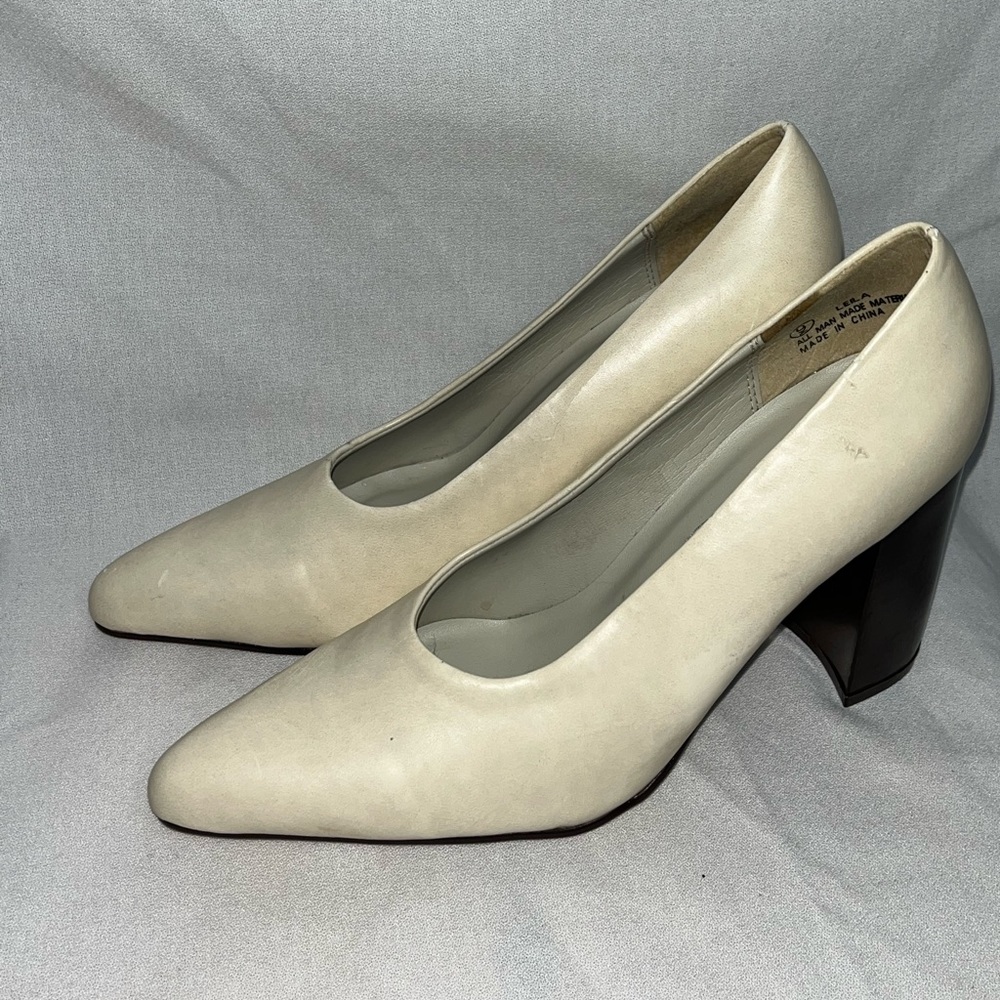 80s Pumps